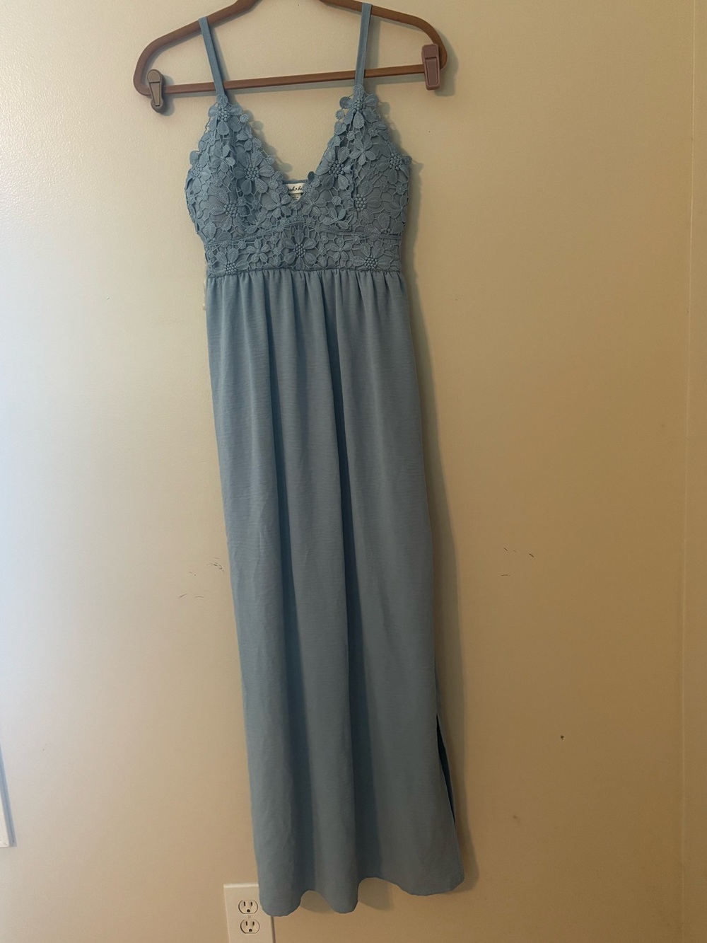 Crochet Bust Maxi Dress